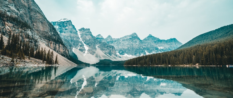 Canada's Local Payments: How to Make Transactions While Traveling