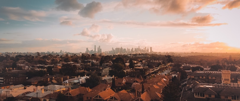 Australia's Top 10 Must-Visit Spots: From the Great Barrier Reef to the Streets of Sydney